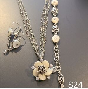 Whote BLOSSOM Bundle By BRIGHTON